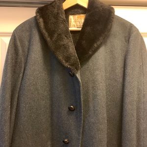 Rare Find, Men’s Vintage Over Coat.